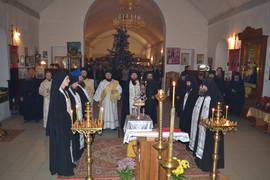 праздничное богослужение в Свято-Михайловском монастыре