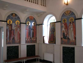 внутри Свято-Михайловского храма