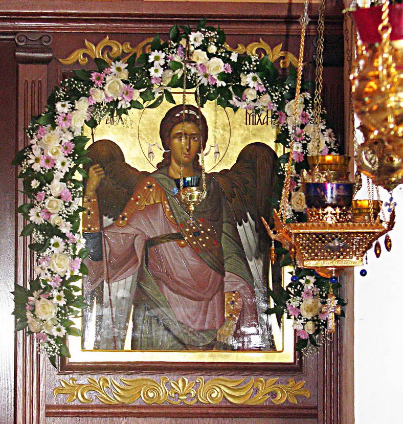 Архангел Михаил, Иконостас Троицкого храма