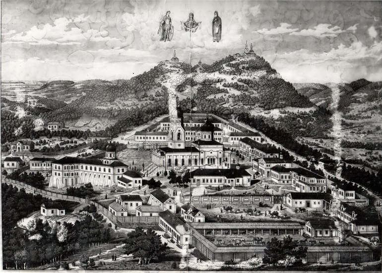 Вид на монастырь с горы Фавор