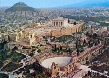 Афины - центр философской мысли того времени